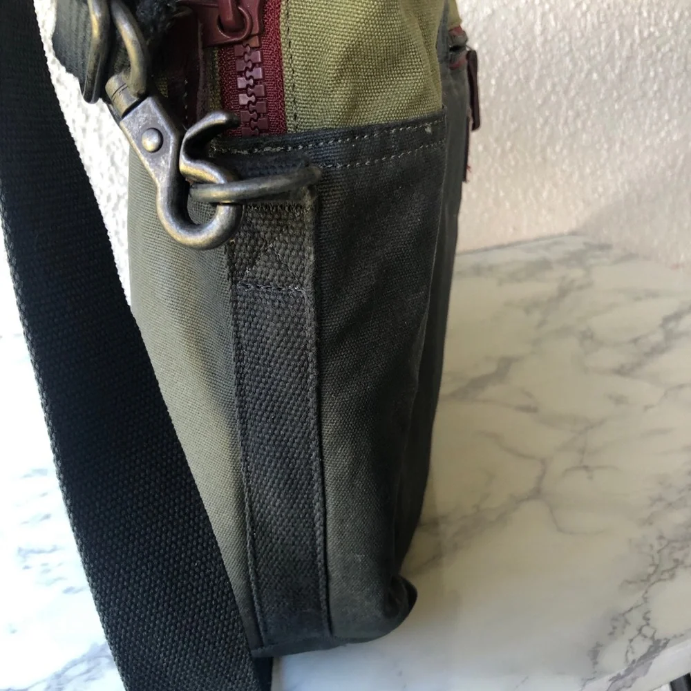 Electric Laptop bag olive green holds 15 inch laptop brand new with tags NWT